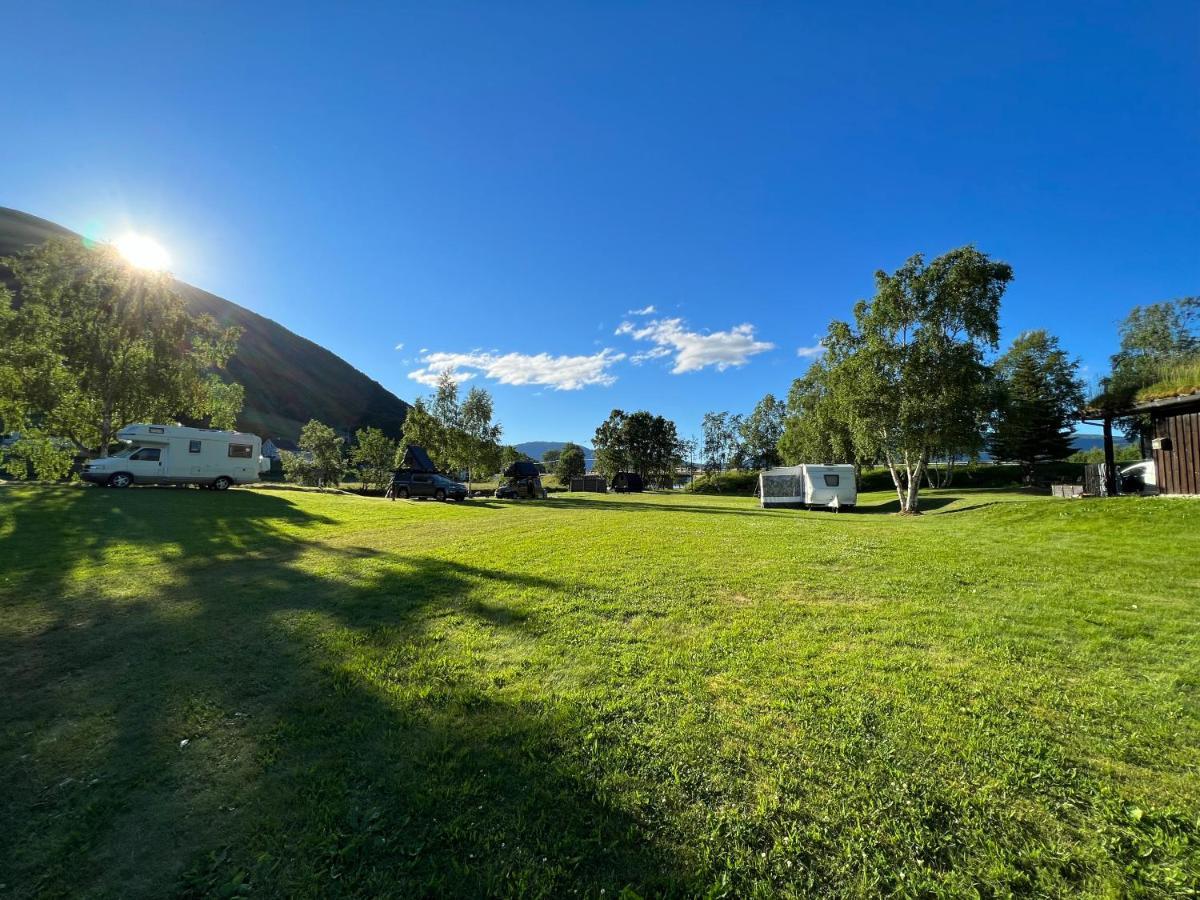 Vistdal Camping Myklebostad  Exterior foto