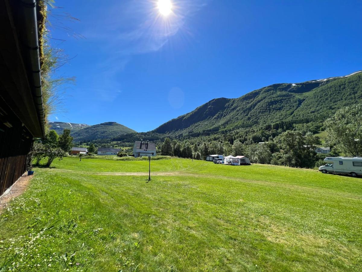 Vistdal Camping Myklebostad  Exterior foto
